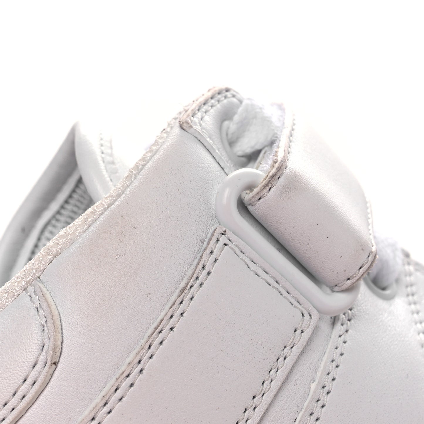 Calfskin Lax Mid Top Sneakers 39 White