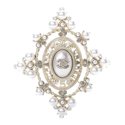 Chanel Pearl Crystal CC Brooch Gold 1 of 5