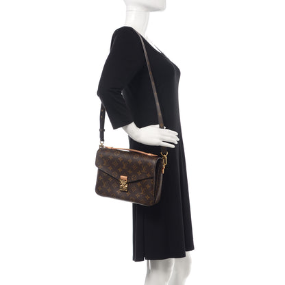 Louis Vuitton Monogram Pochette Metis 2 of 10