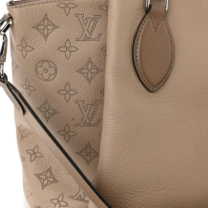 Louis Vuitton Mahina Haumea Galet 11 of 12