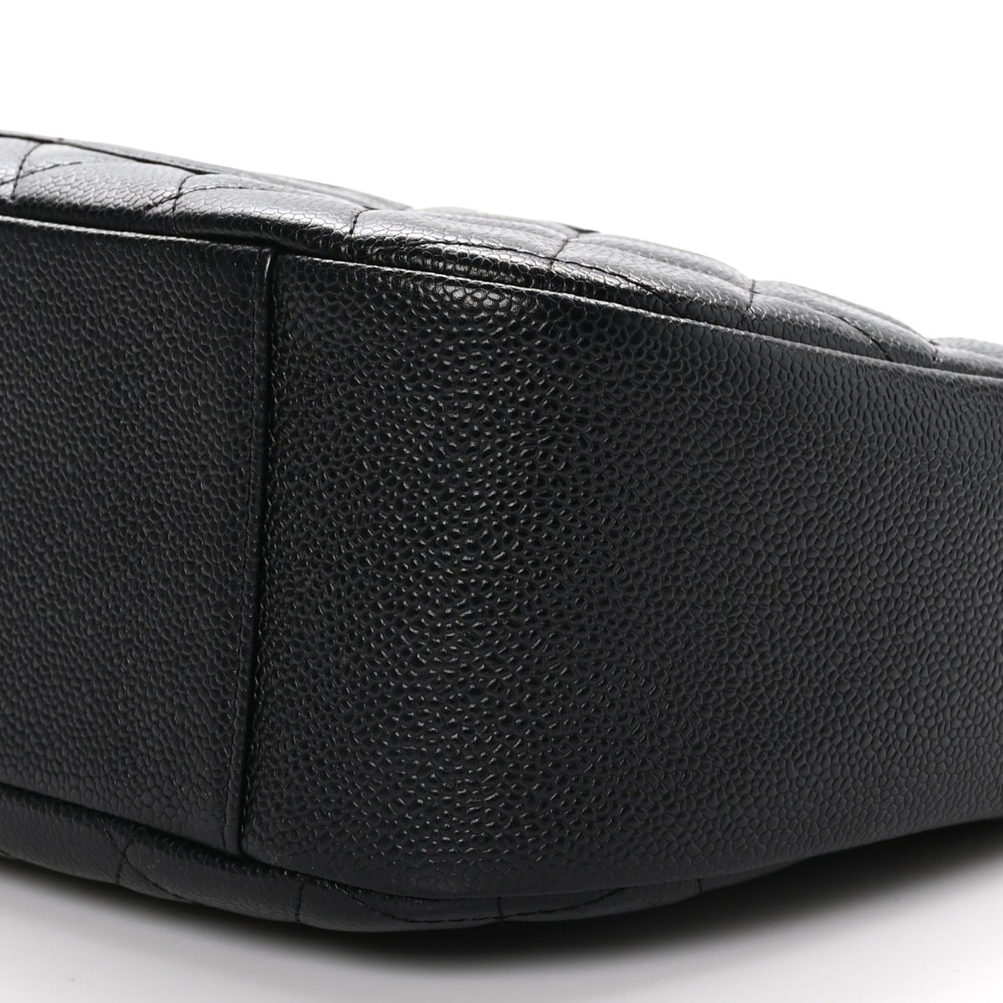 Caviar Quilted Timeless CC Shoulder Bag Black