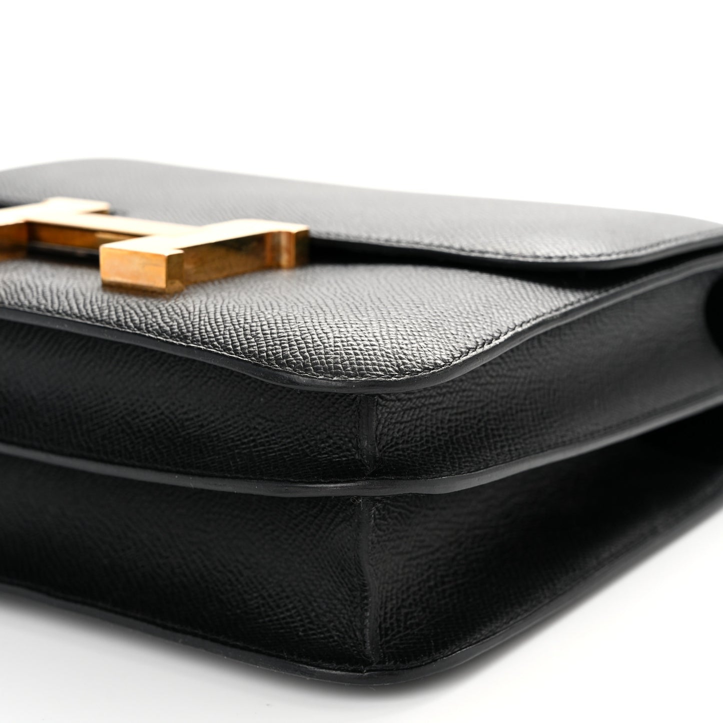 Epsom Constance 24 Black