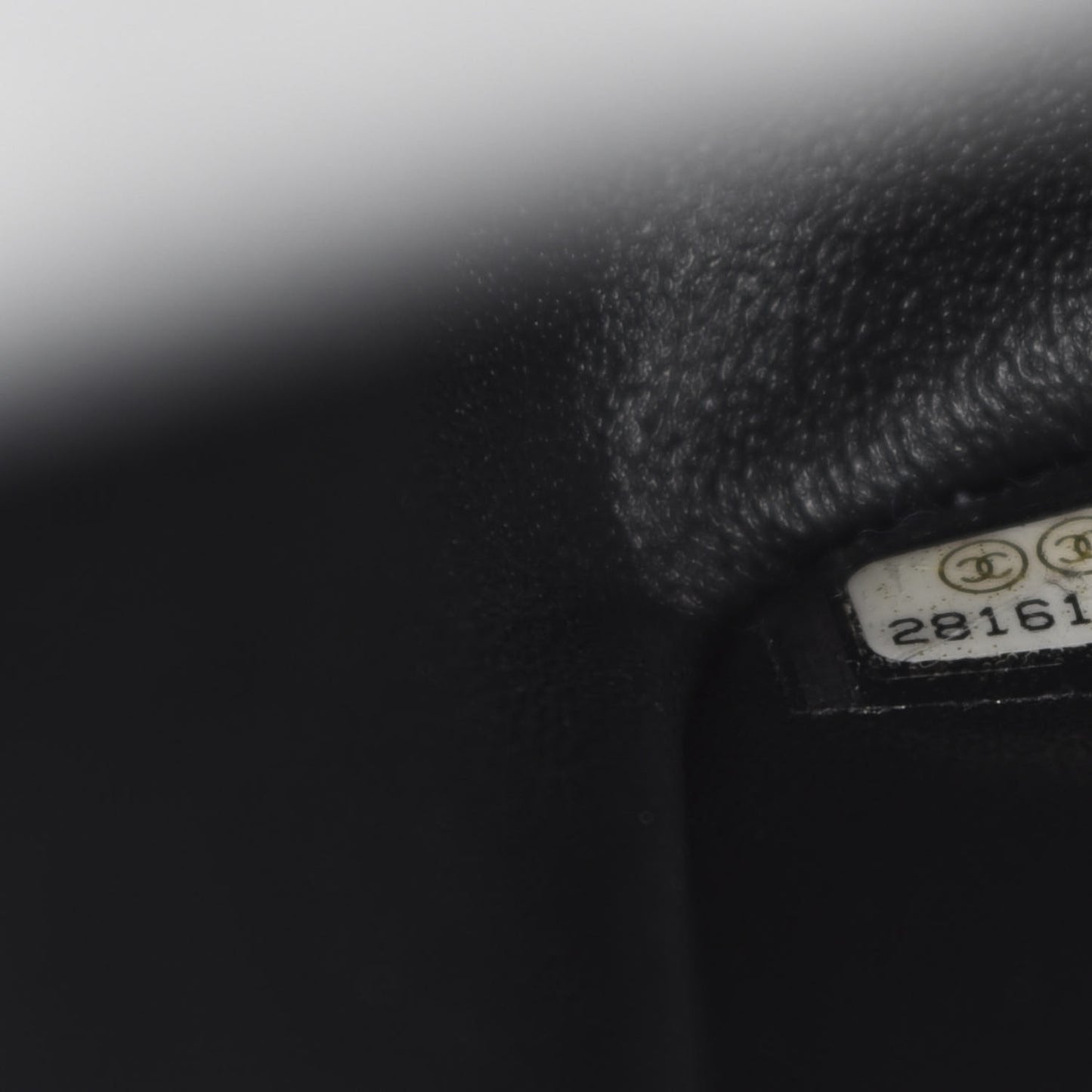 Calfskin Crocodile Embossed Graffiti 2.55 Cocodile Reissue 225 Flap Black Gold