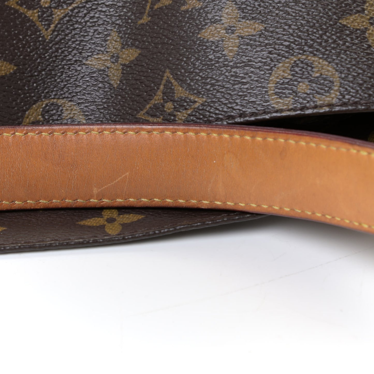 Monogram Metis