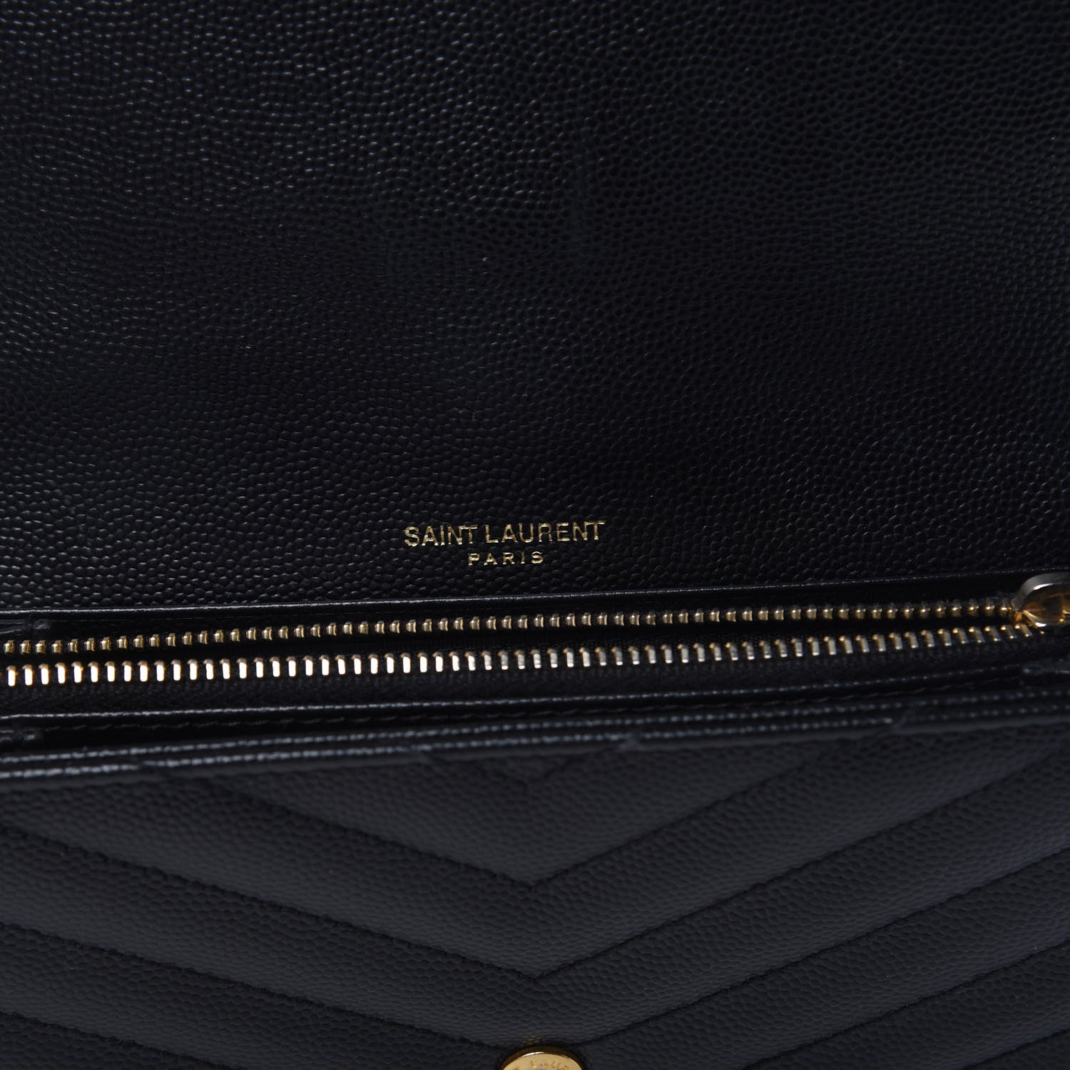 Saint Laurent Grain De Poudre Matelasse Chevron Monogram Flap Wallet Black 6 of 12