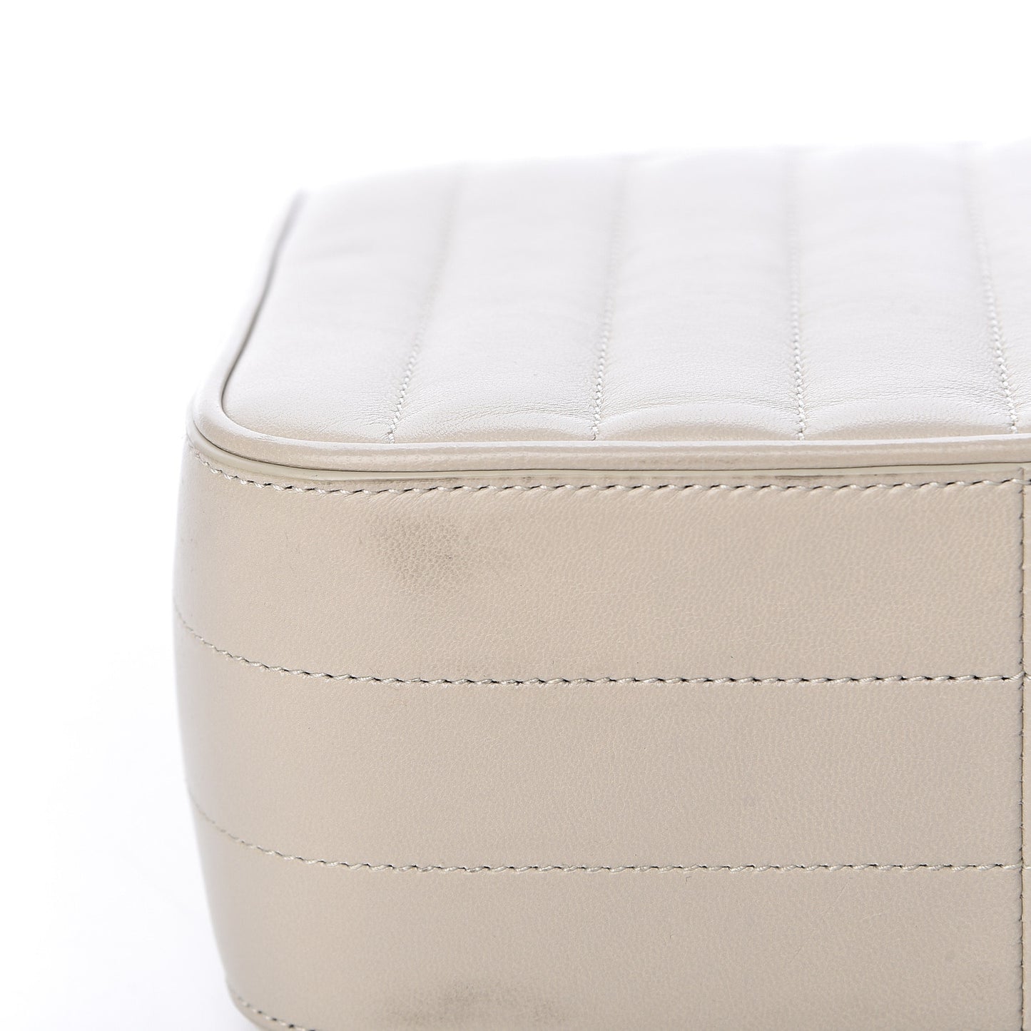 Lambskin Matelasse Monogram Medium Vicky Chain Bag Crema Soft