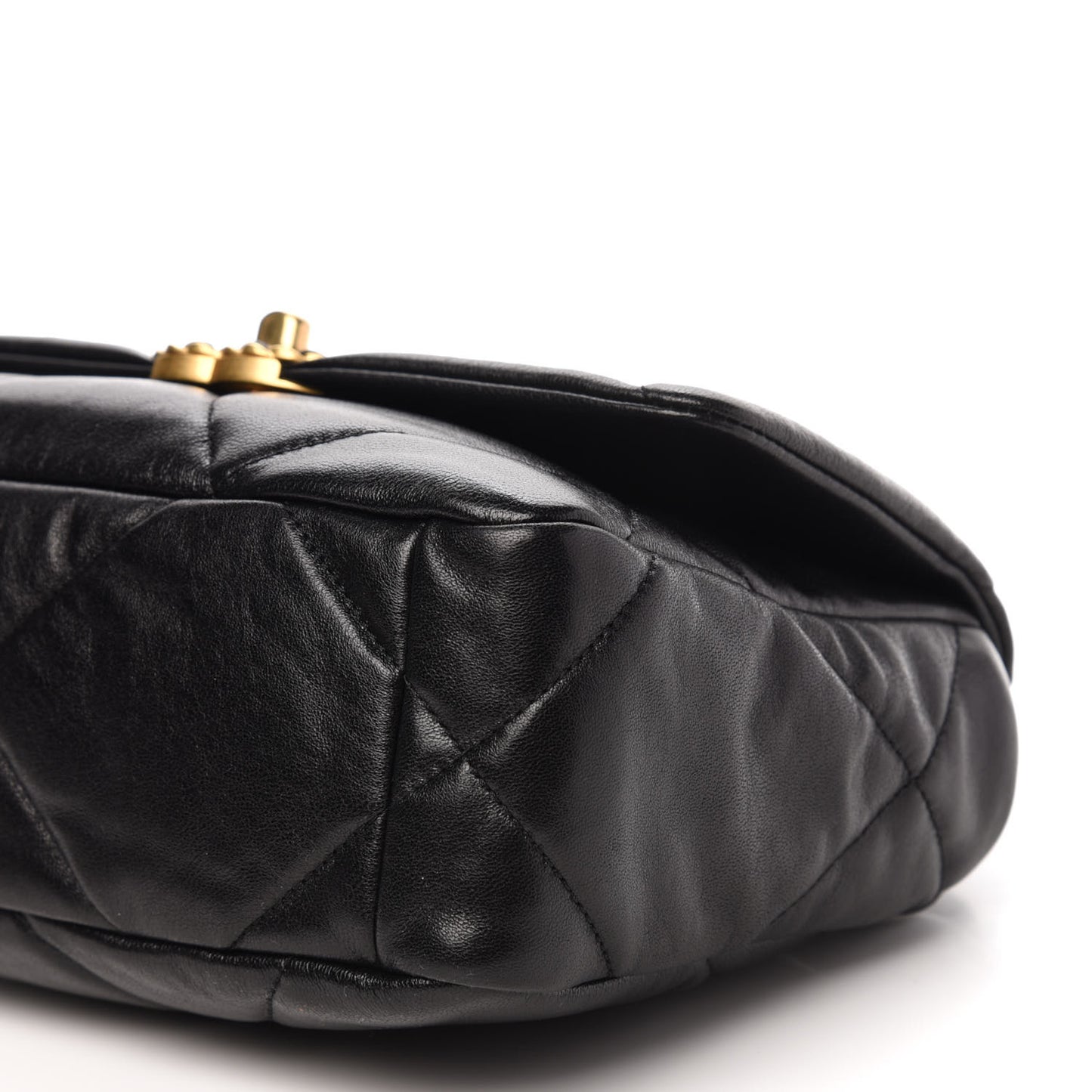Lambskin Quilted Medium 19 Flap Black