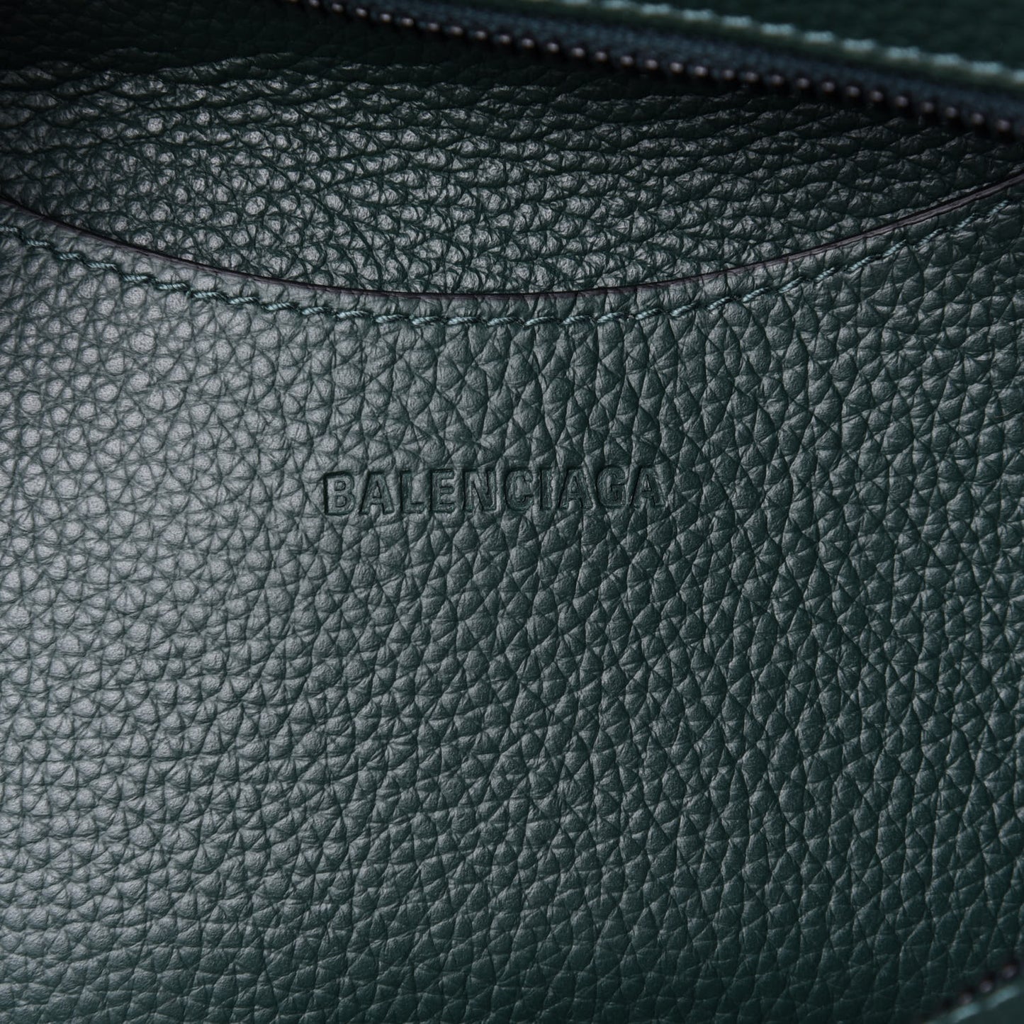 Grained Calfskin Neo Classic Matte Black Hardware S City Forest Green