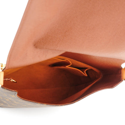Louis Vuitton Monogram Musette GM 5 of 7