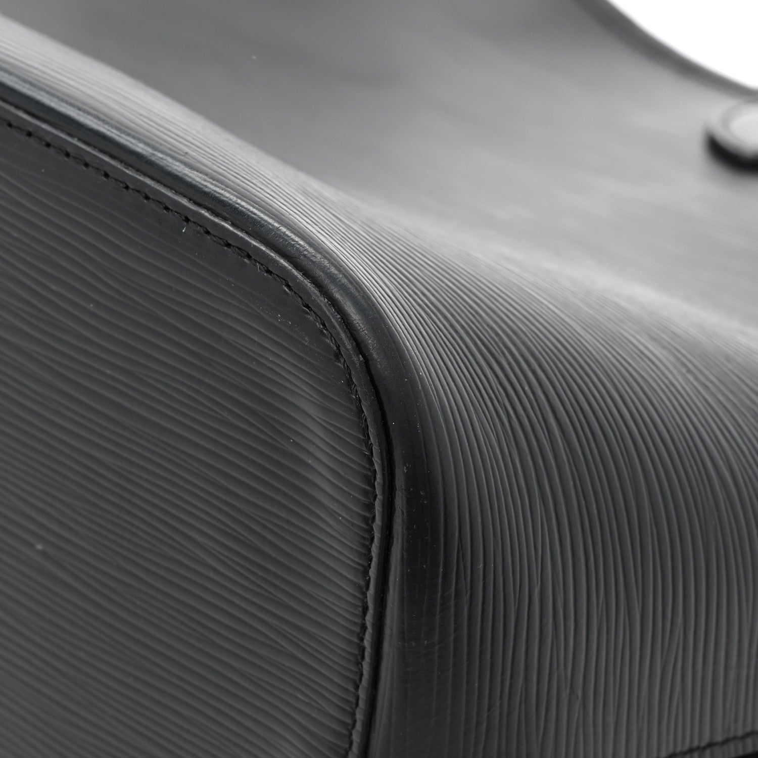 Louis Vuitton Epi Neverfull MM Black 14 of 14