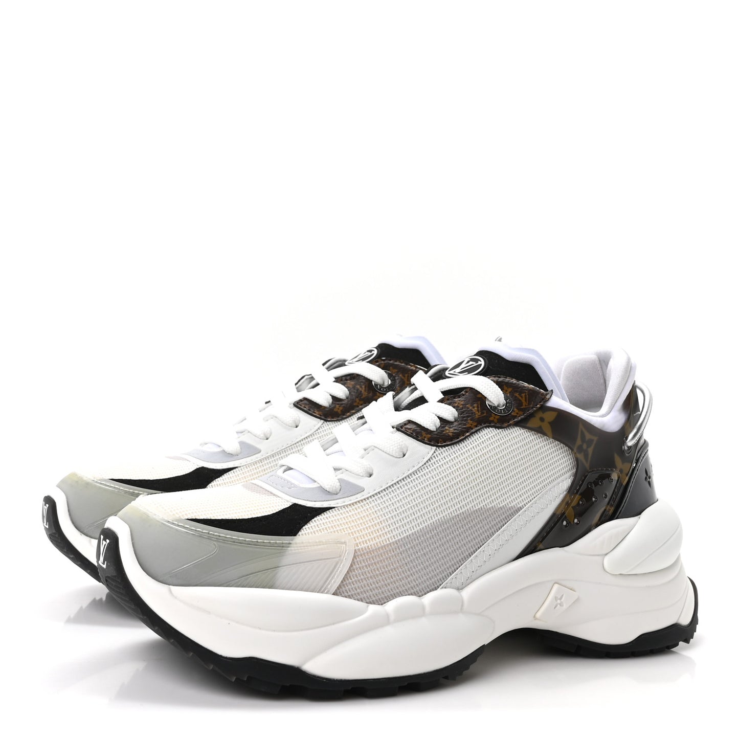 Monogram Calfskin Run 55 Sneakers 40 White