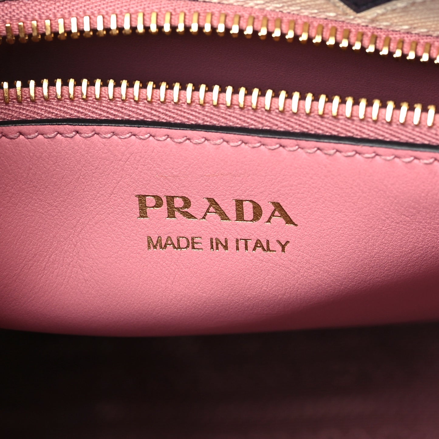 Saffiano City Calfskin Greche Paradigme Bag Pink