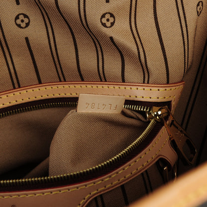 Louis Vuitton Monogram Delightful PM 8 of 8