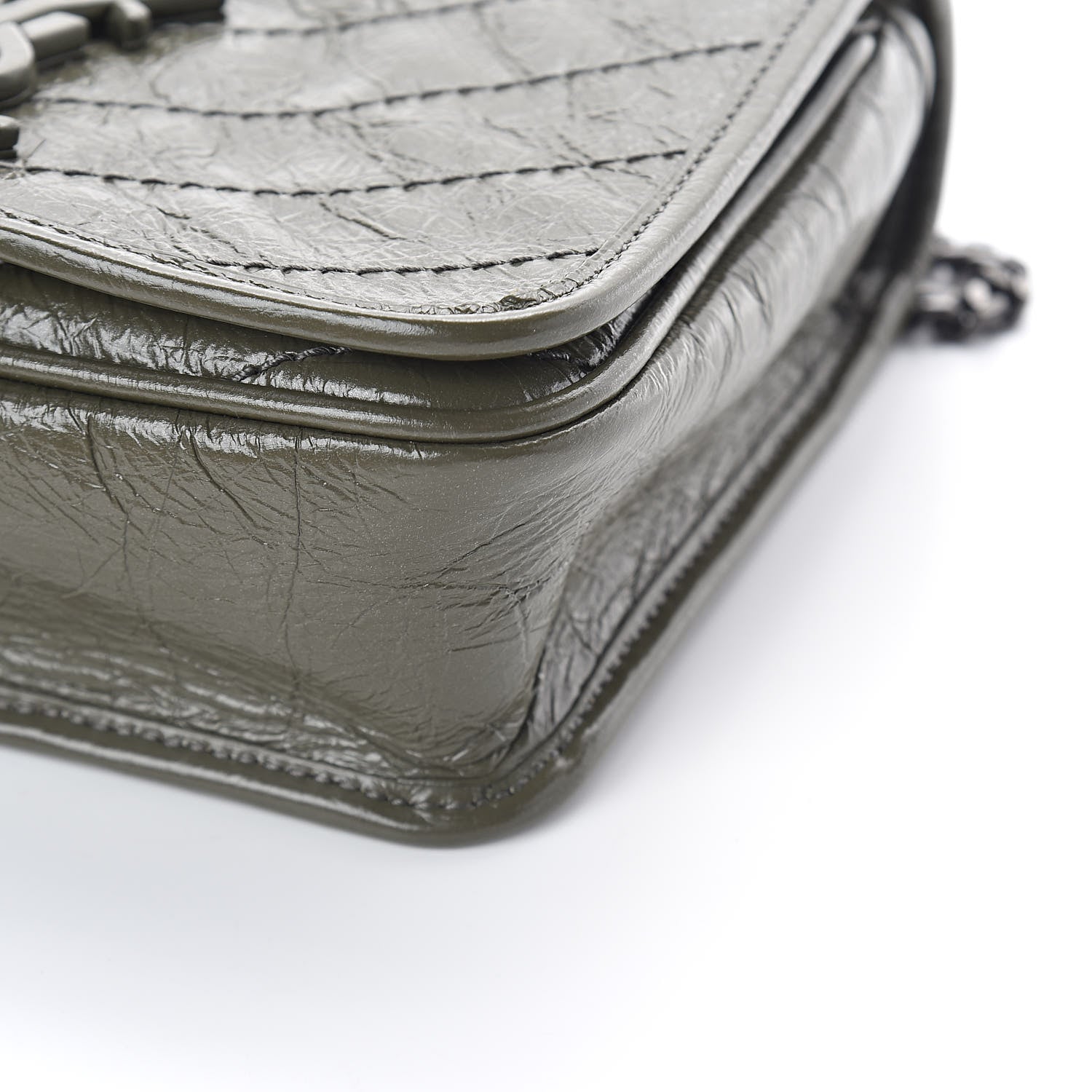 Saint Laurent Crinkled Calfskin Matelasse Monogram Niki Chain Wallet Khaki Militaire 9 of 9