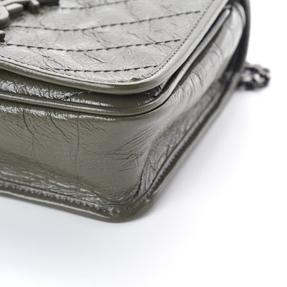 Saint Laurent Crinkled Calfskin Matelasse Monogram Niki Chain Wallet Khaki Militaire 9 of 9