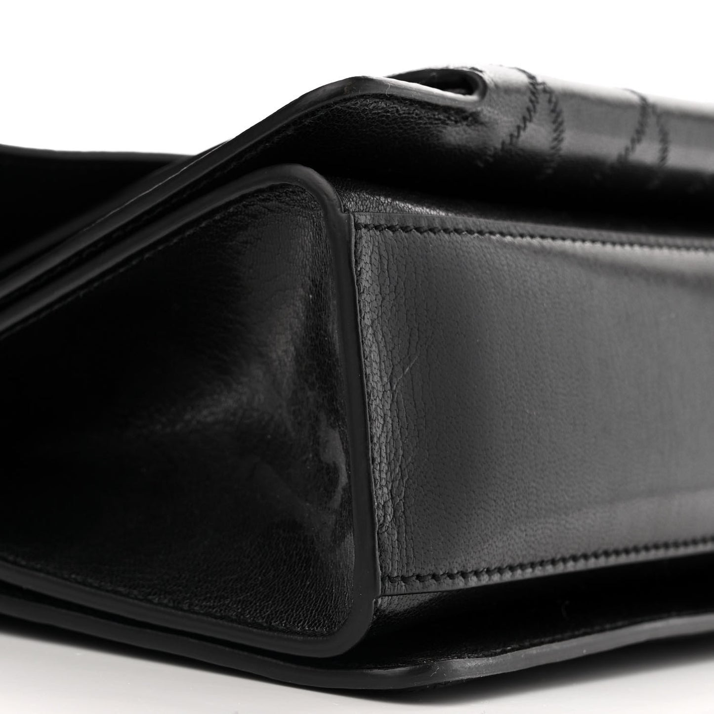 Goatskin Quilted Medium GV3 Shoulder Bag Black