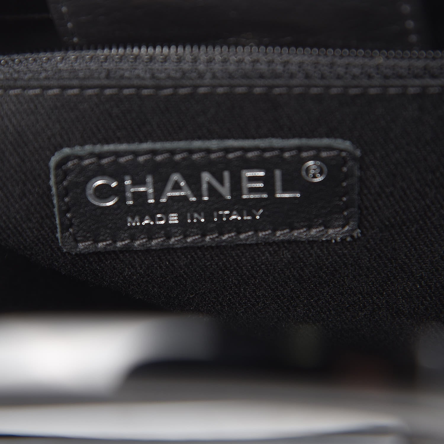 Chanel Glazed Calfskin Quilted Large CC Delivery Tote Black 8 of 10