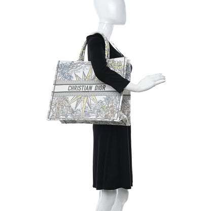 Christian Dior Canvas Embroidered Large Rêve d'Infini Book Tote Multicolor 2 of 10