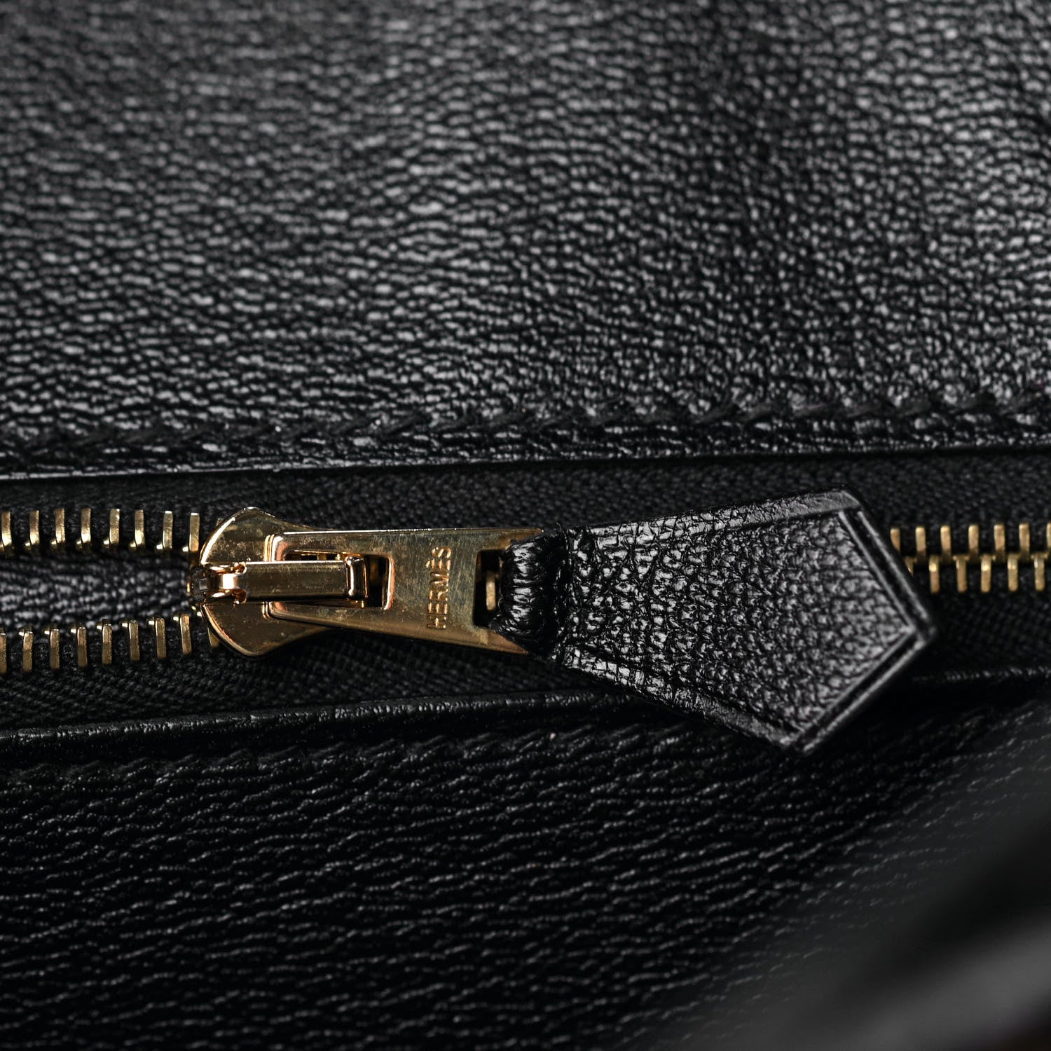 Hermes Shiny Niloticus Crocodile Birkin 30 Black 17 of 33