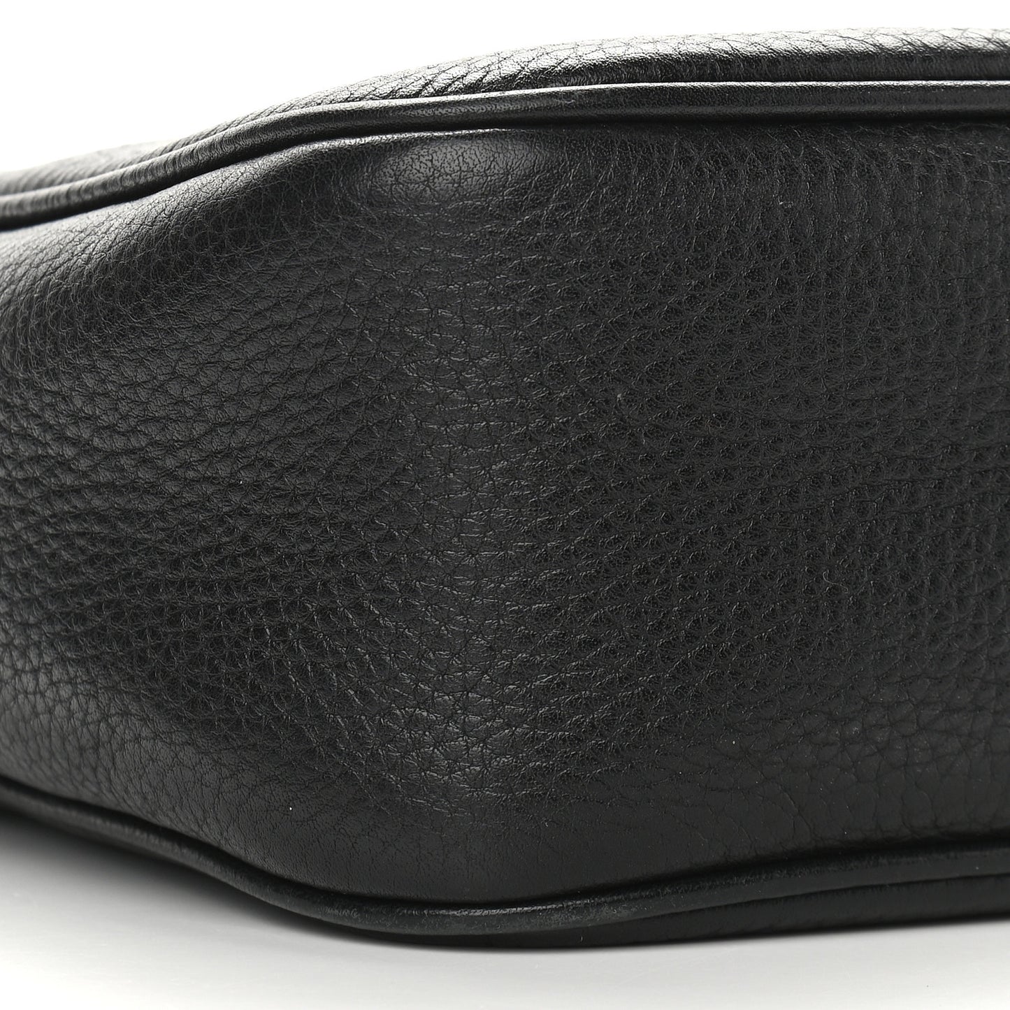 Pebbled Calfskin Small Soho Disco Bag Black