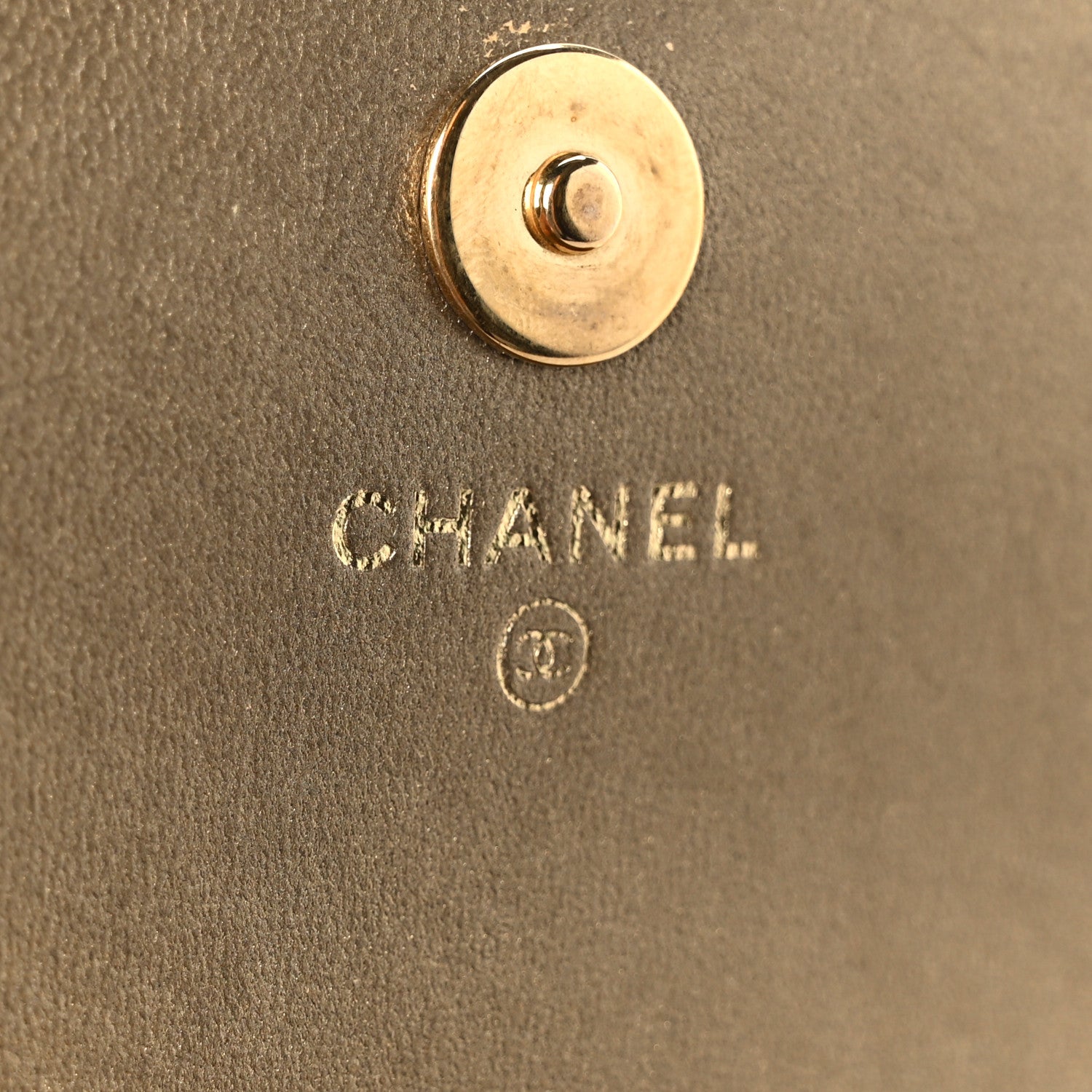 Chanel Metallic Lambskin Quilted Dynasty Flap Phone Holder With Chain Gold 7 of 11