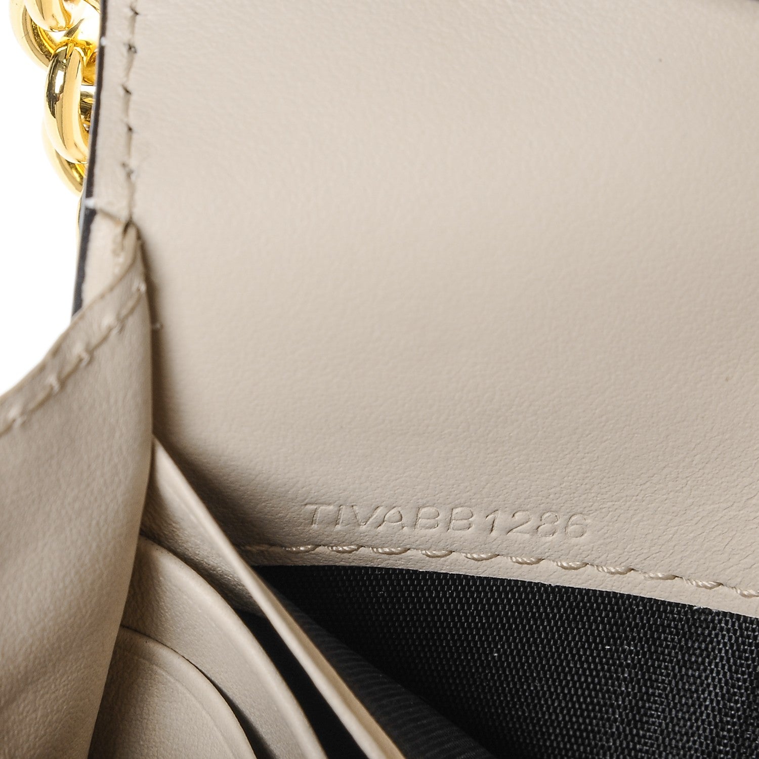 Burberry Grainy Calfskin Henley Wallet On Chain Limestone 8 of 8