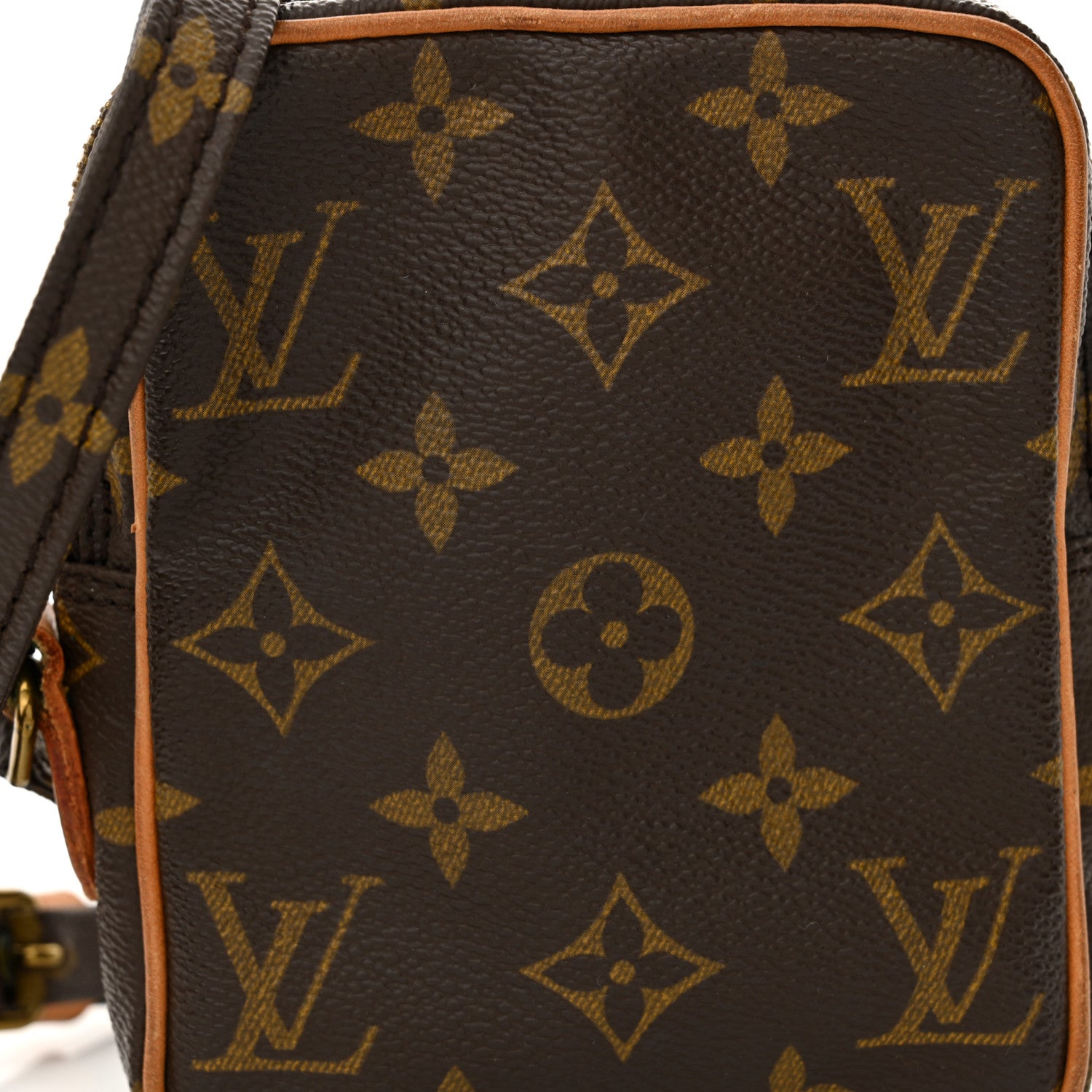 Louis Vuitton Monogram Danube 15 8 of 14