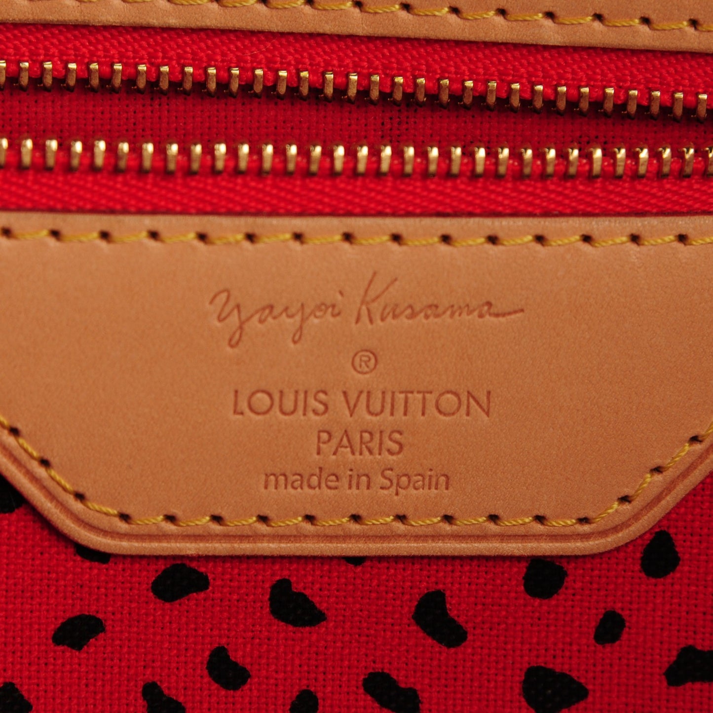 Monogram Kusama Waves Neverfull MM Red