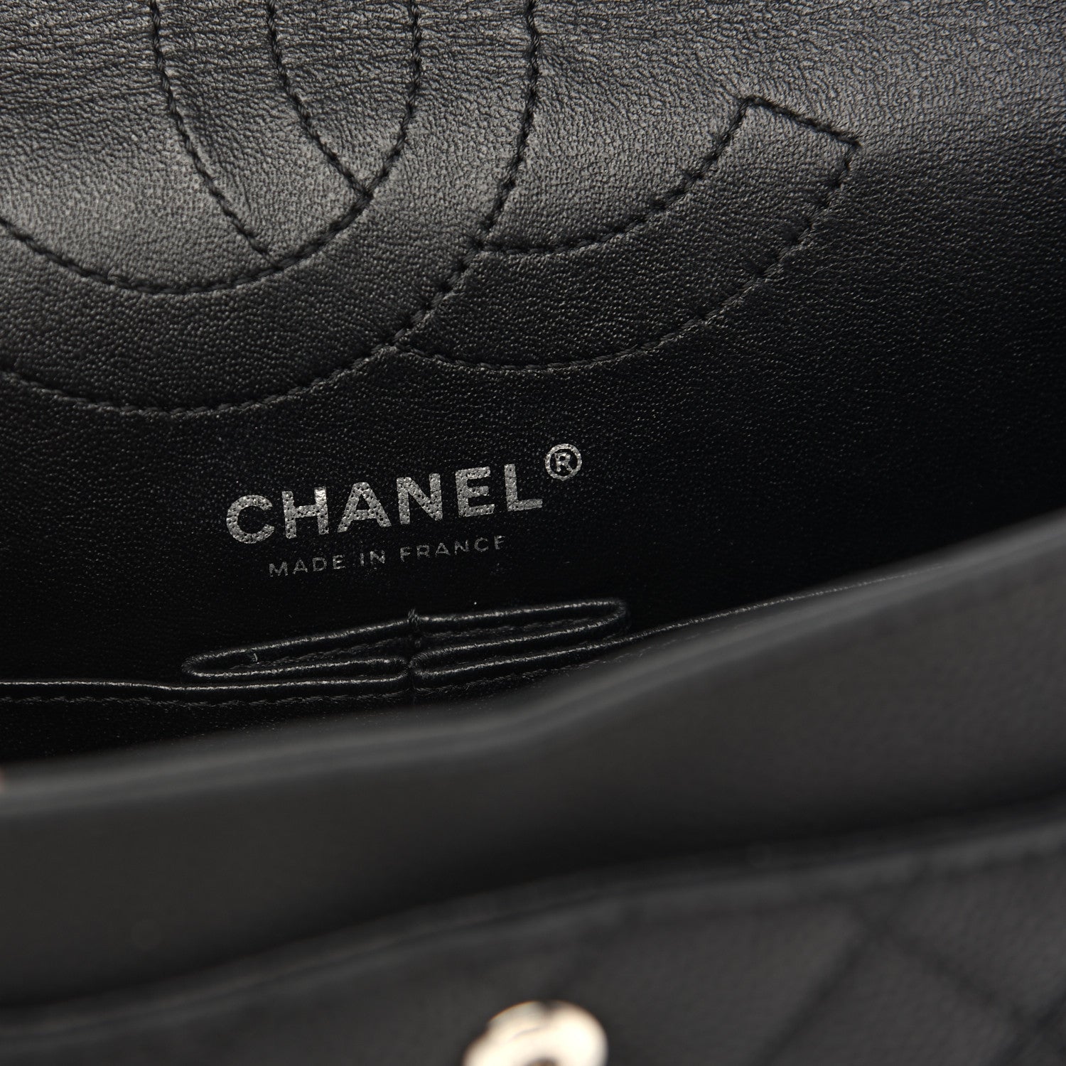 Chanel Caviar Quilted 2.55 Reissue 225 Flap Black 6 of 9