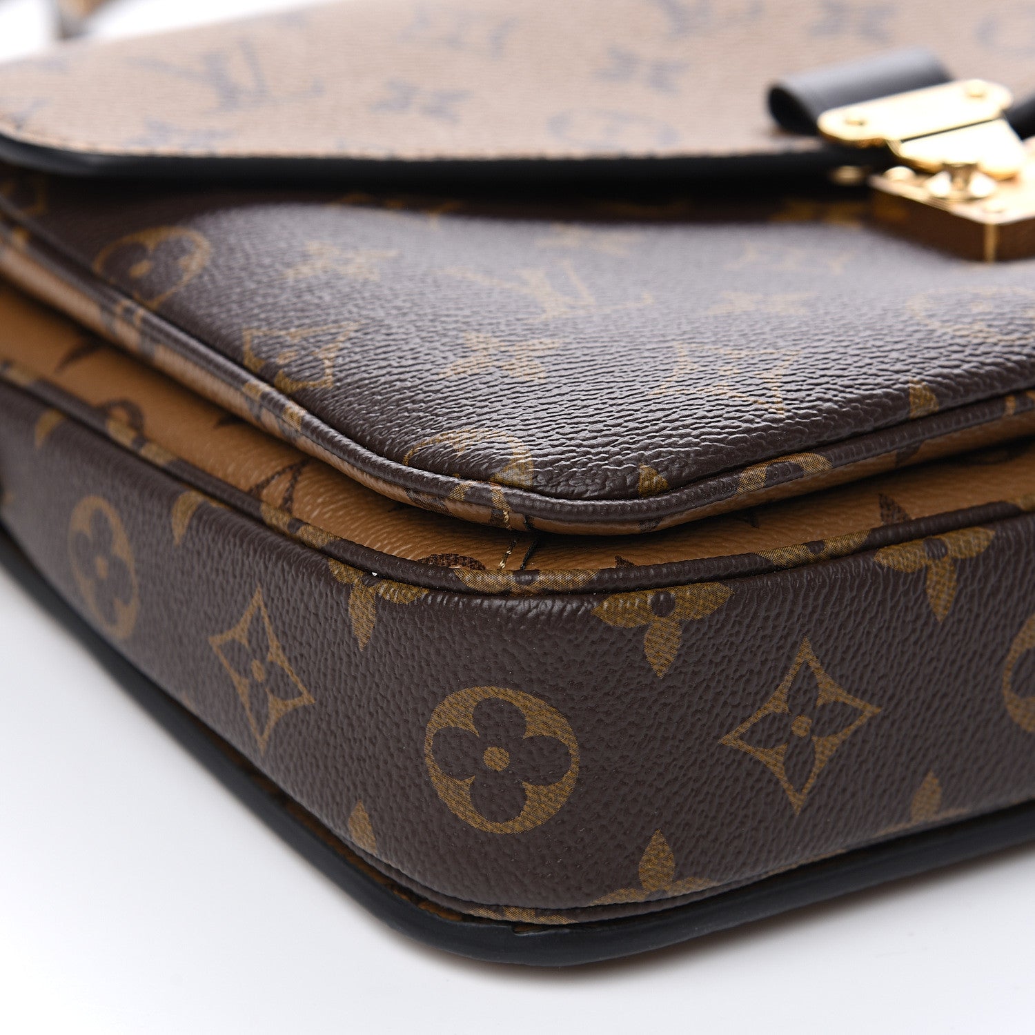 Louis Vuitton Reverse Monogram Pochette Metis 6 of 8