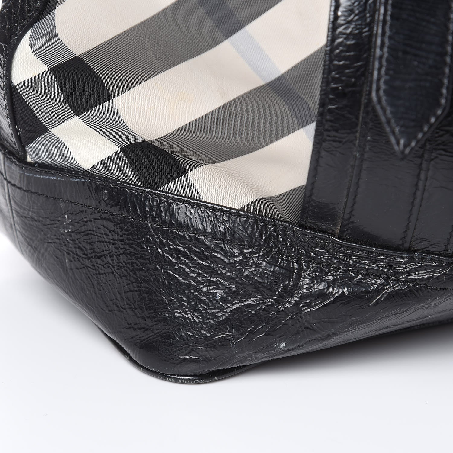 Burberry Nylon Beat Check Lowry Black 11 of 25