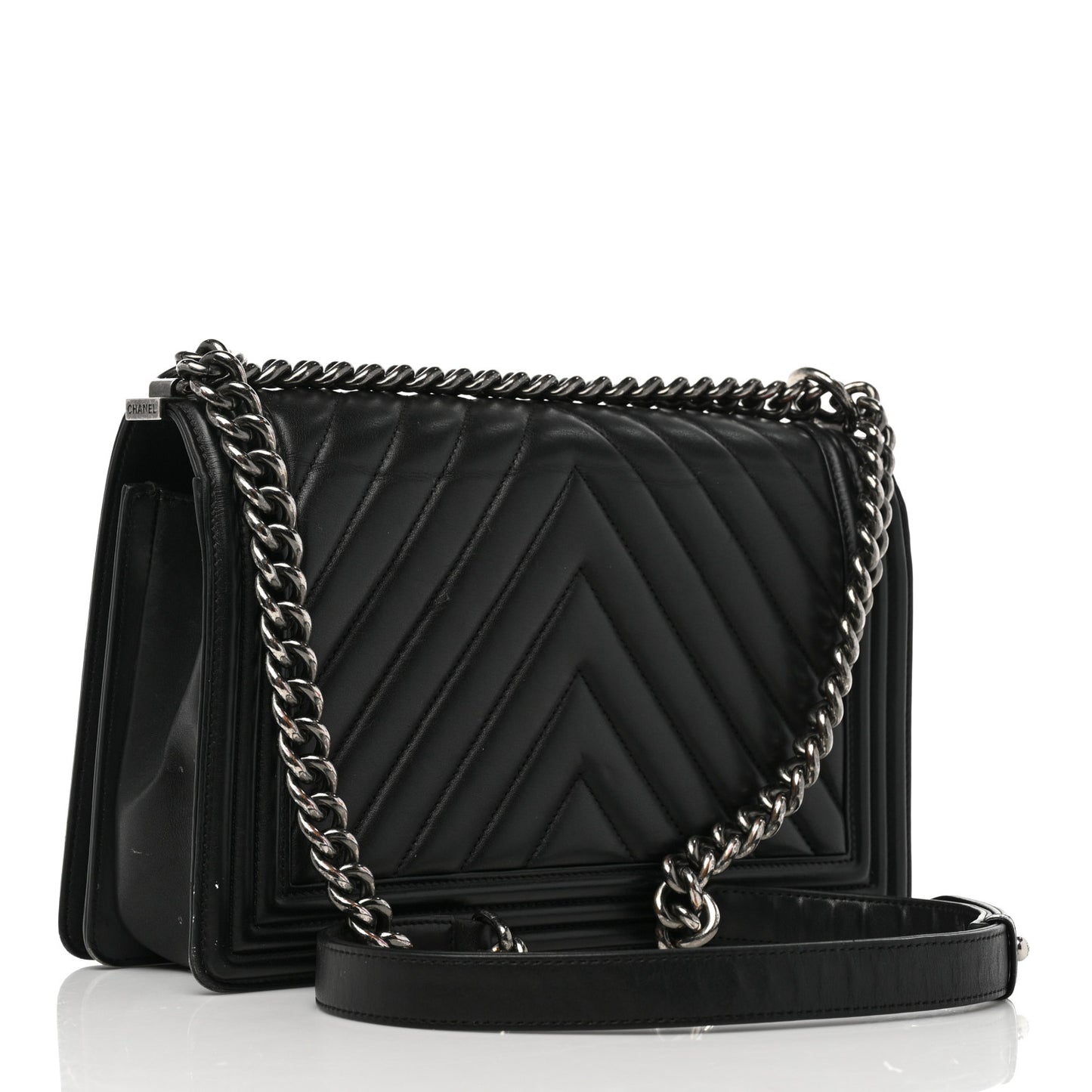 Calfskin Chevron Quilted New Medium Boy Flap Black