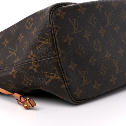 Louis Vuitton Monogram Neverfull MM 8 of 19