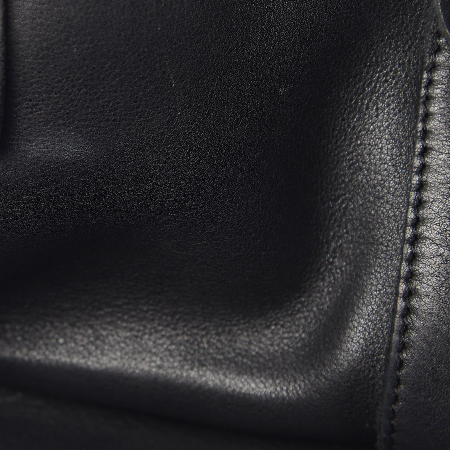 Suede Calfskin Amazona Black