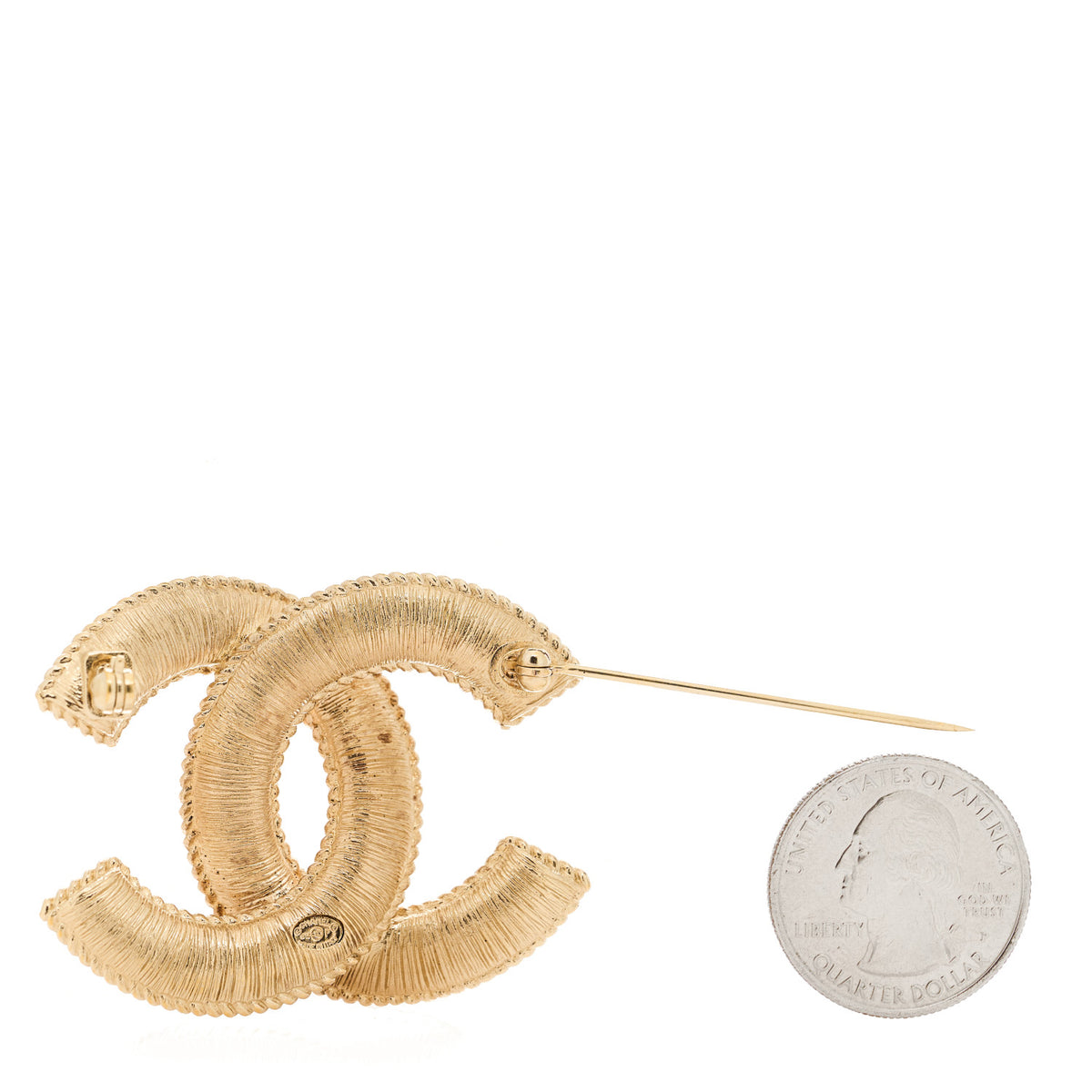 Pearl CC Brooch Gold
