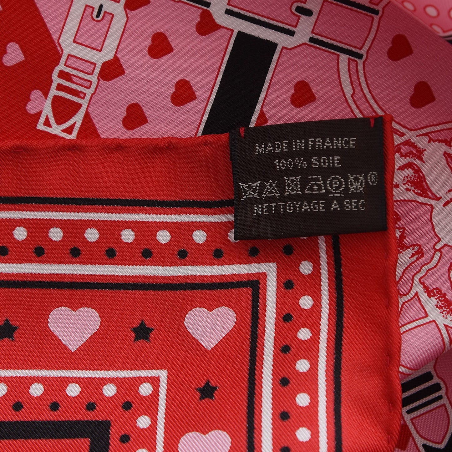 Silk Grand Manege Cut Bandana Love Scarf 65 Rouge Rose Black