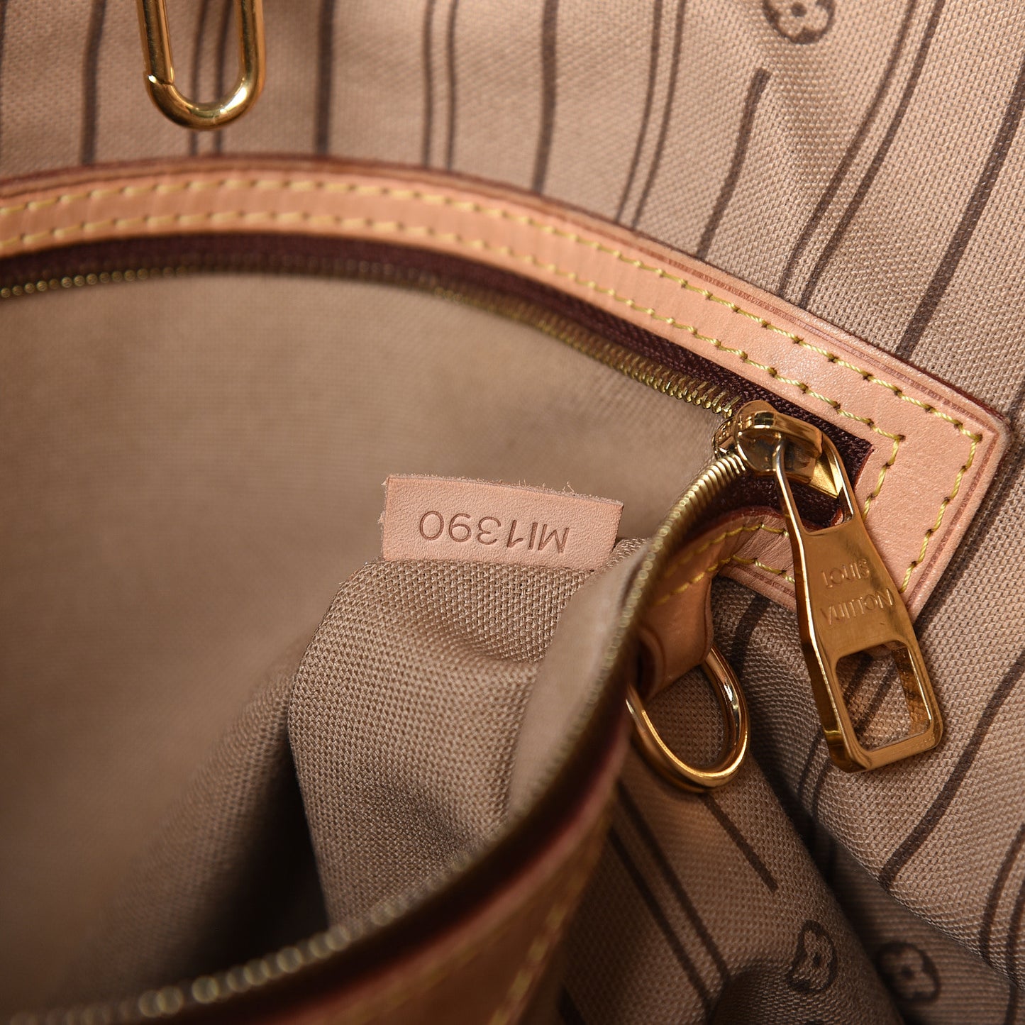 Monogram Delightful MM