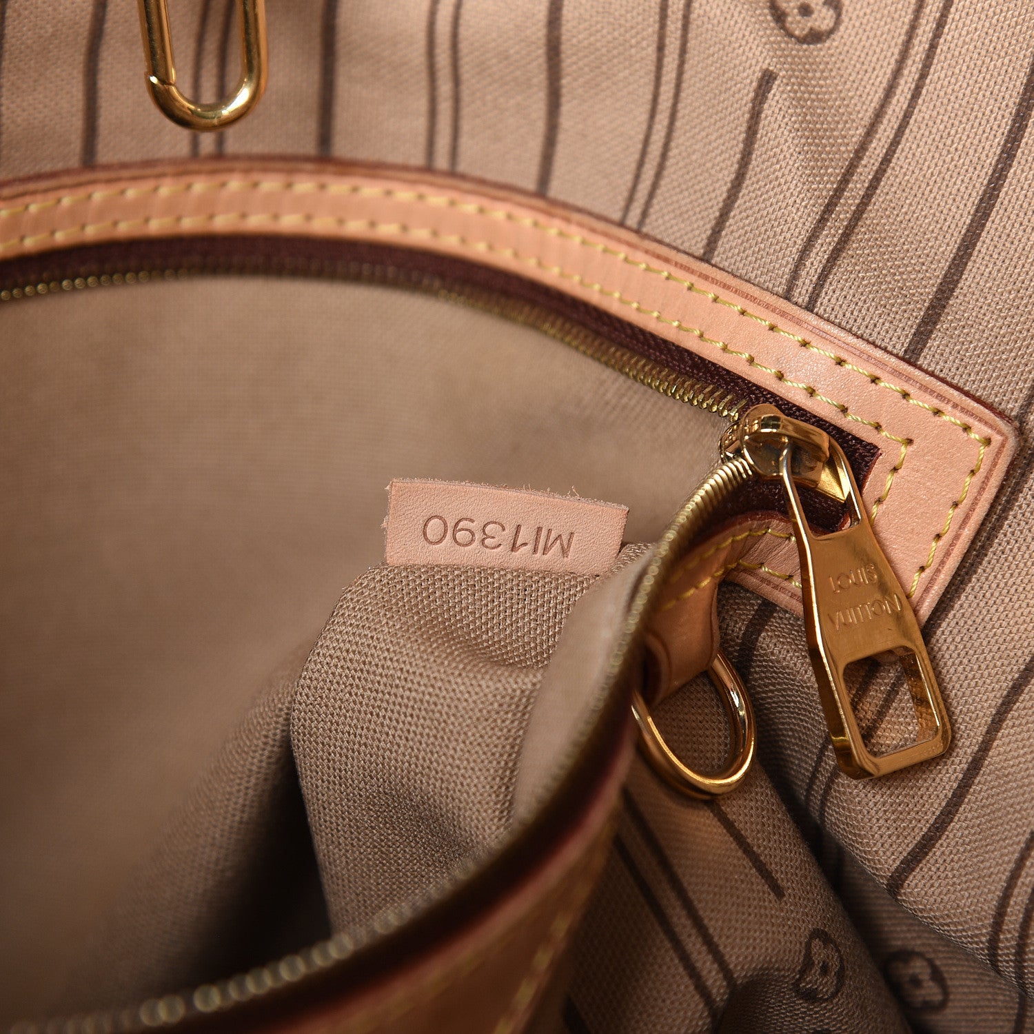 Louis Vuitton Monogram Delightful MM 9 of 10