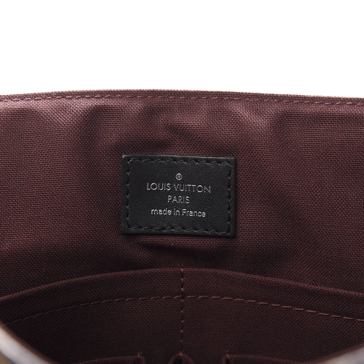 Monogram Macassar District MM
