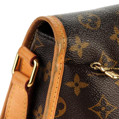 Louis Vuitton Monogram Menilmontant MM 8 of 8