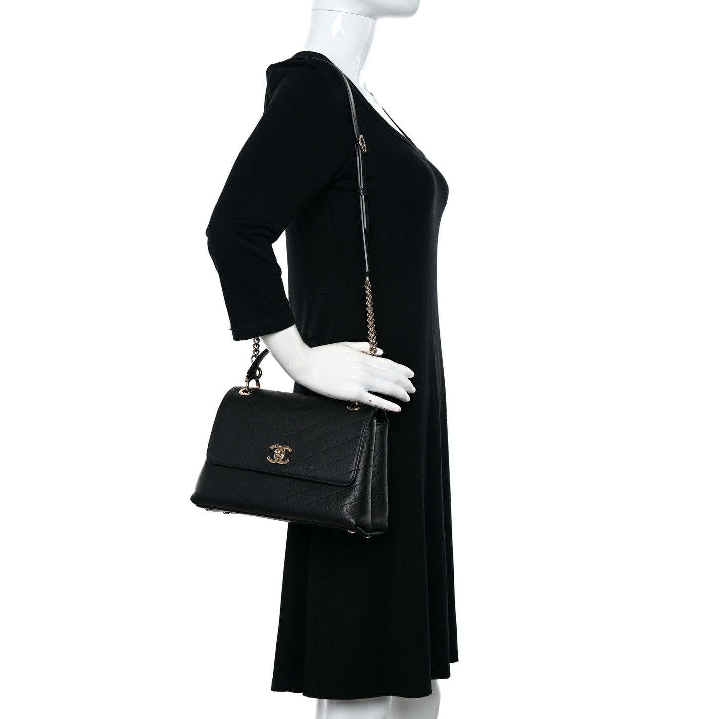 Grained Calfskin Small Chevron Chic Top Handle Flap Black