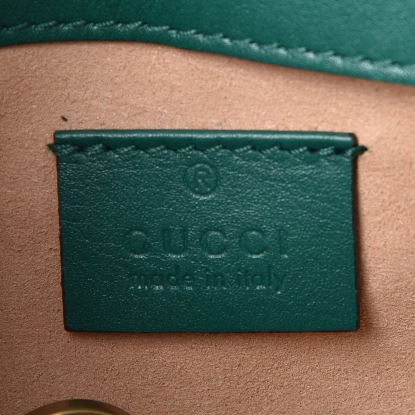 Calfskin Matelasse Super Mini GG Marmont Shoulder Bag Emerald Green
