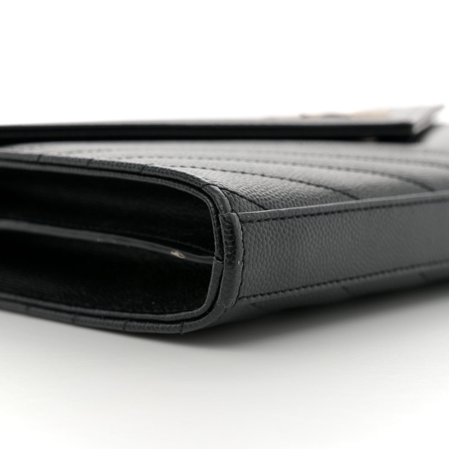 Saint Laurent Grain De Poudre Matelasse Chevron Monogram Chain Wallet Black 9 of 13