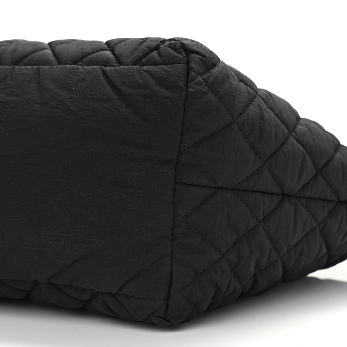 Nylon Quilted Coco Cocoon Bowler Black
