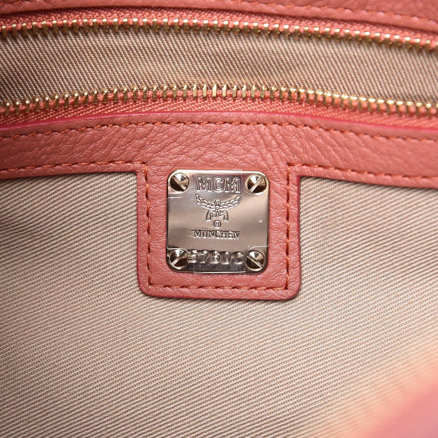 MCM Grained Calfskin Medium Klara Hobo Cocoa 5 of 7