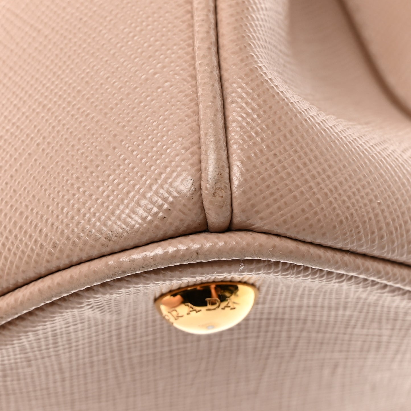 Saffiano Lux Small Galleria Double Zip Tote Cipria