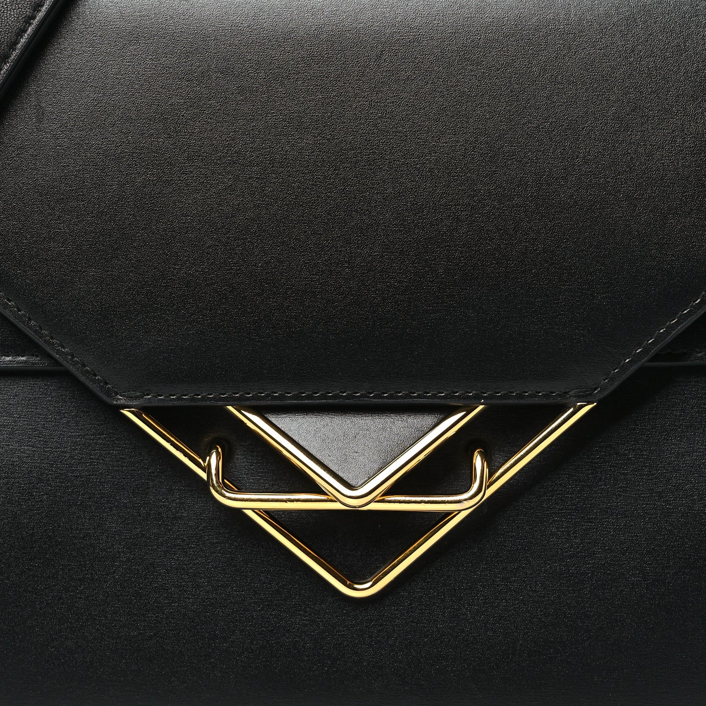 Box Calfskin Nappa Clip Bag Black