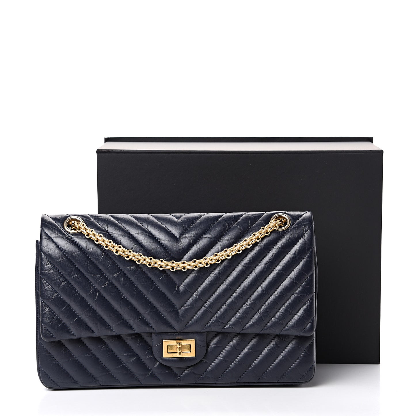 Aged Calfskin Chevron Quilted 2.55 Reissue 226 Flap Navy Blue