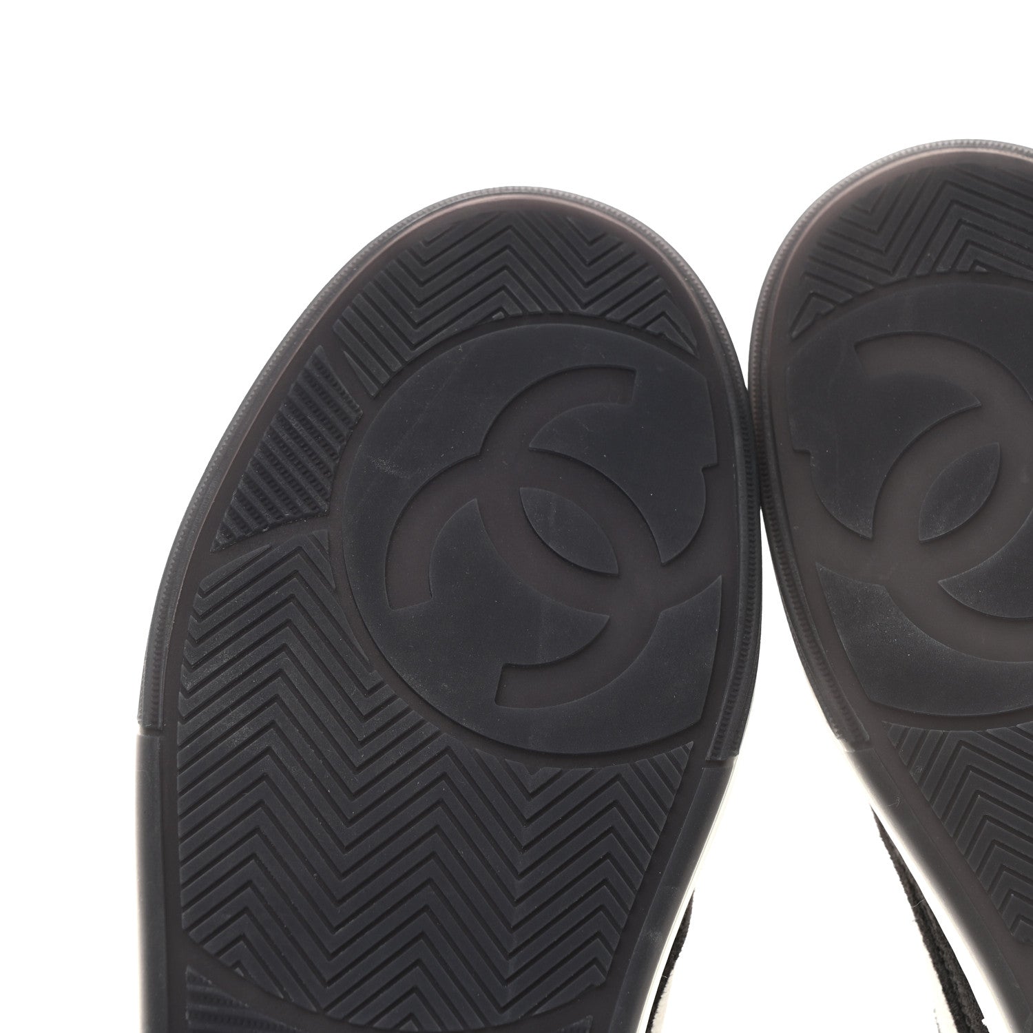 Chanel Suede Kidskin Womens CC Sneakers 40 Black White 7 of 9