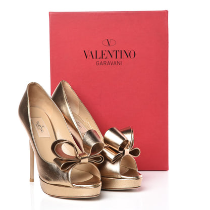 Valentino Garavani Metallic Nappa Couture Bow Peep Toe 25/120mm Platform Pumps 38 Light Bronze 11 of 11